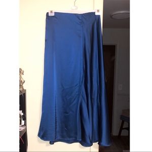 🧿Vintage Satin Power Blue Midi Skirt 🧿